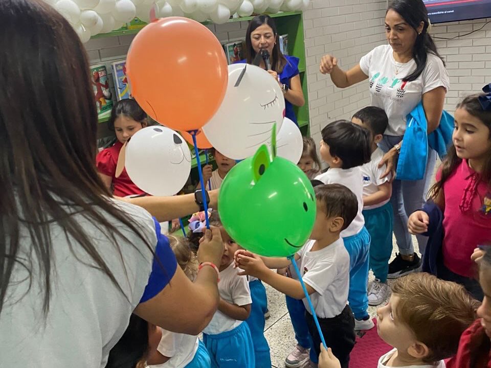 INTELIKIDS Visita a Mater Dei